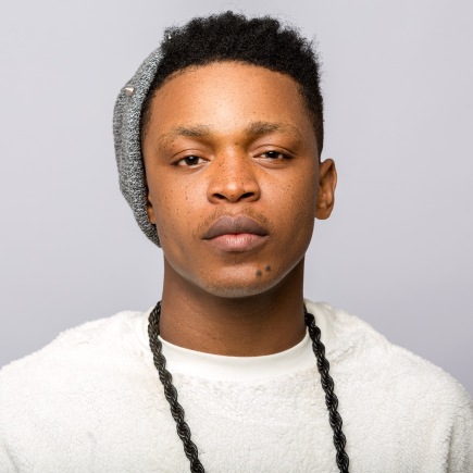 Dapo Tuburna