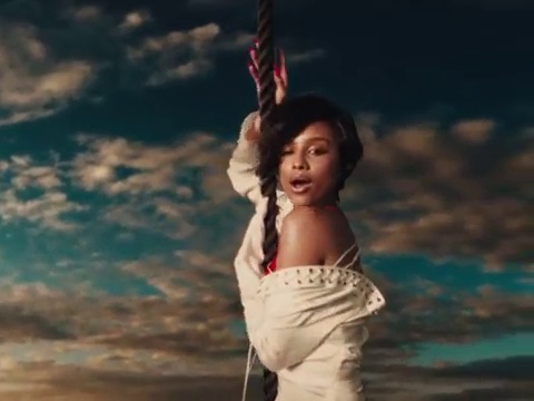 Tyla - Bliss | Photo 4