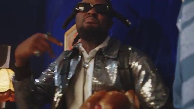 Fido - Money Moves | Photo 5