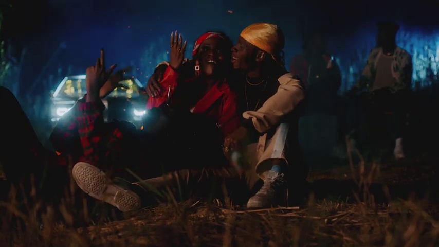 FireBoy DML - Friday Feeling | Photo 3