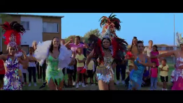 Yemi Alade - Turn Up