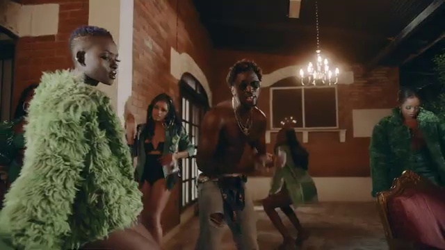 Orezi - Your Body ft Teni | Photo 2