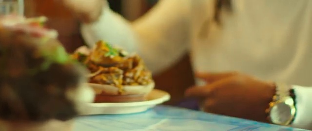Flavour - Chop Life ft Phyno | Photo 2