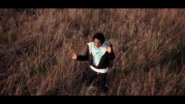 Singah - Somebody ft Alikiba | Photo 5