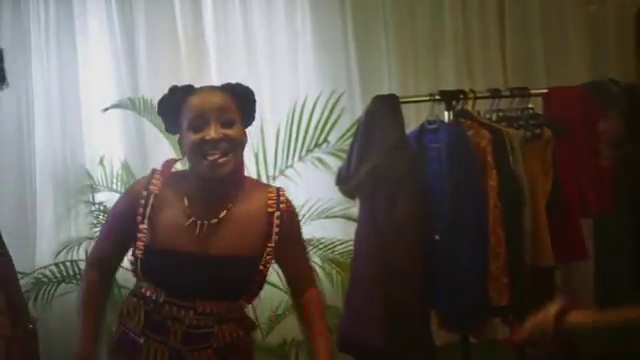 Olakira - Maserati Remix ft Davido | Photo 2