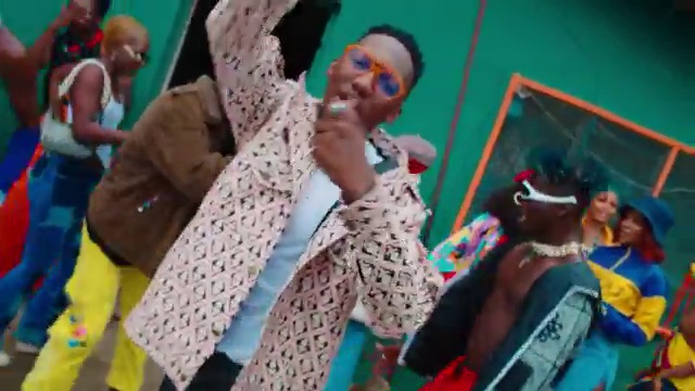 Yung Willis - Givin Dem ft Timaya, Kabusa Oriental Choir | Photo 3