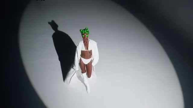 Kizz Daniel - Oshe ft The Cavemen | Photo 3