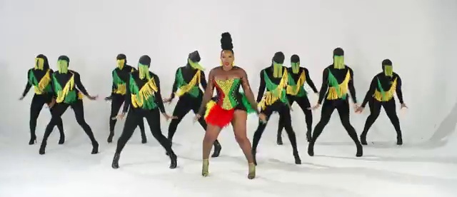 Yemi Alade - Bubble It ft Spice | Photo 3