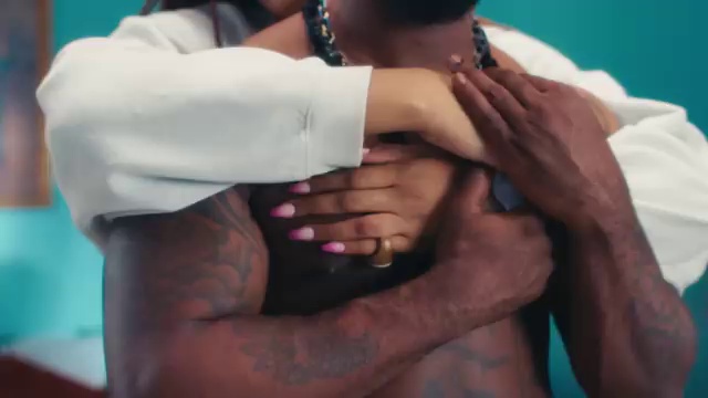 Iyanya - Like ft Davido, Kizz Daniel | Photo 2