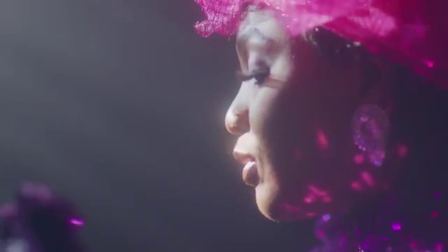 Simi - Loyal ft Fave | Photo 2