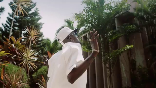 Larry Gaaga - Letter From Overseas ft Black Sherif | Photo 2