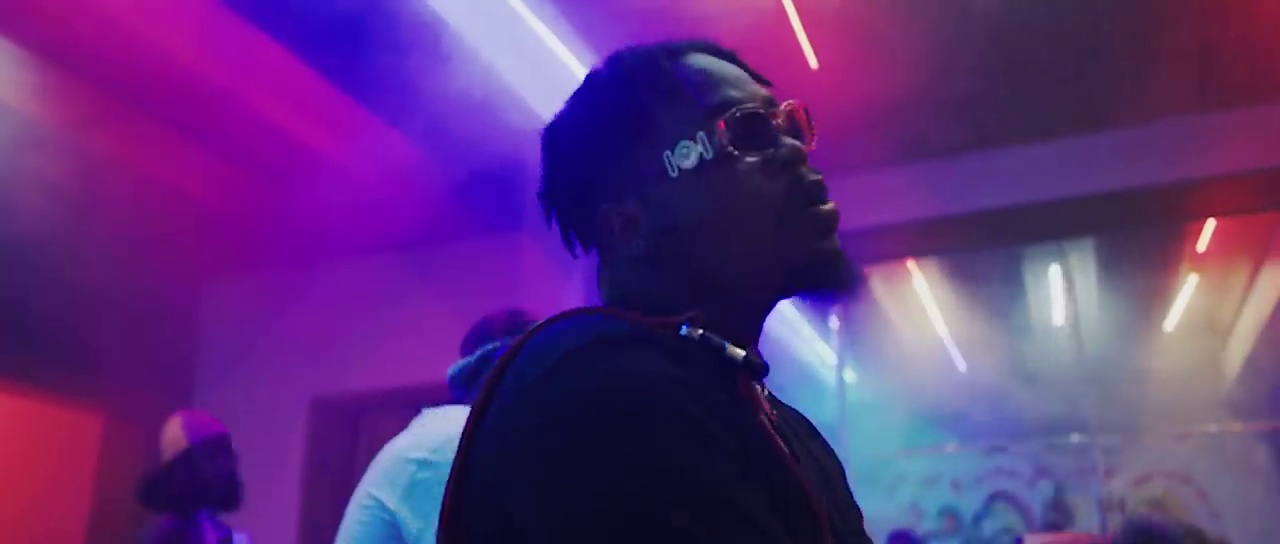 Olamide - Oil And Gas | Photo 4