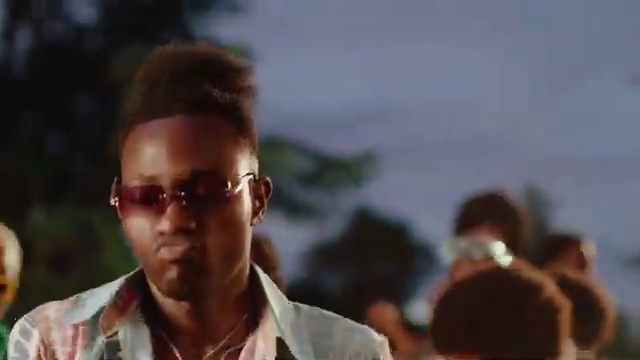 Victony - Soweto ft Tempoe | Photo 3