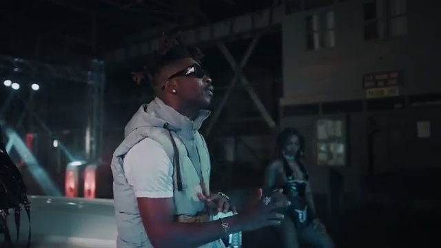 Camidoh - Slow ft Magixx | Photo 2