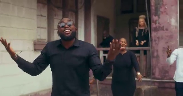 Masterkraft - Hosanna ft Chike