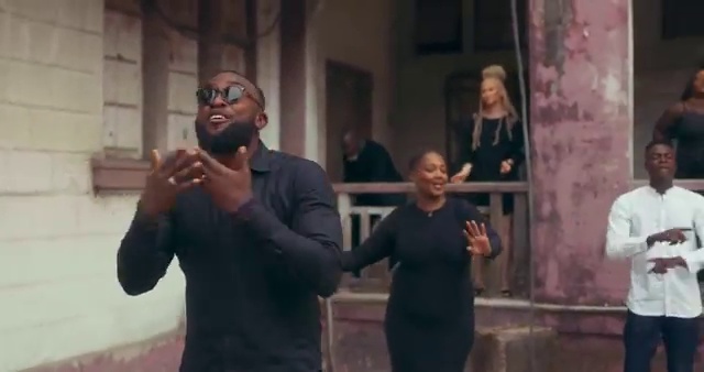 Masterkraft - Hosanna ft Chike | Photo 2