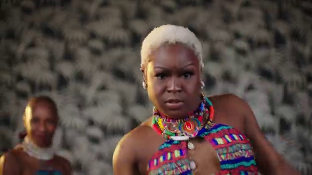 Angelique Kidjo - Do Yourself ft Burna Boy | Photo 3