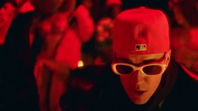 Omah Lay - Attention ft Justin Bieber | Photo 3