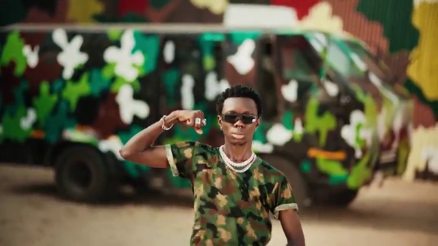 Blaqbonez - Commander | Photo 2