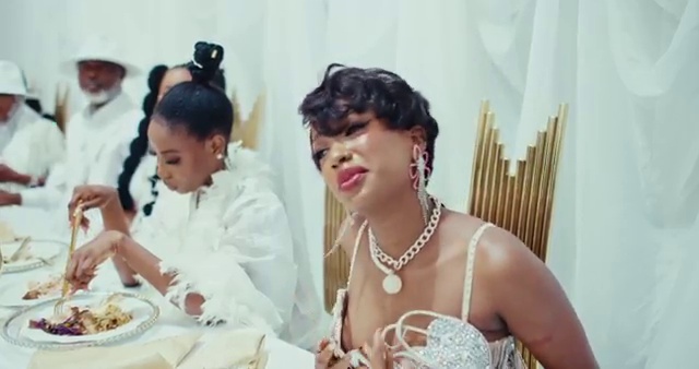 Young Jonn - Big Big Things ft Kizz Daniel, Seyi Vibez | Photo 2