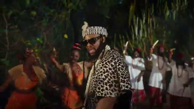 Larry Gaaga - Obodo ft Flavour, Theresa Onuorah, Phyno | Photo 2