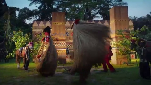 Larry Gaaga - Obodo ft Flavour, Theresa Onuorah, Phyno | Photo 3