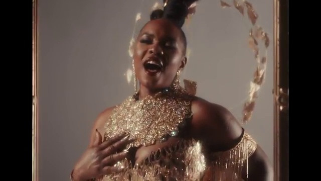 Yemi Alade - Amazing Grace