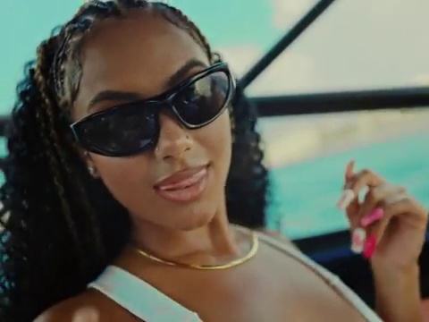 Young Jonn - Bahamas | Photo 4