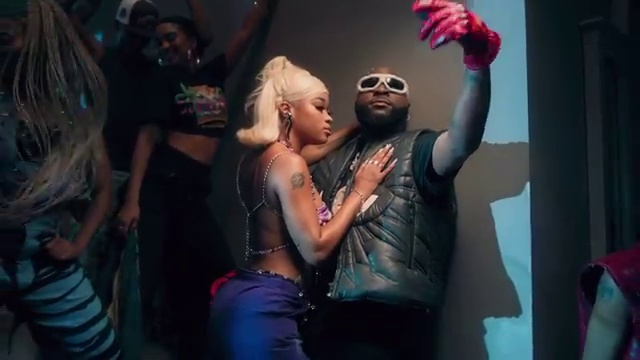 Davido - Kante ft Fave | Photo 4