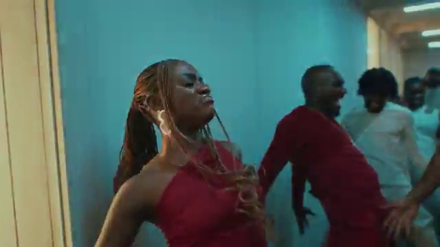 Flavour - Big Baller | Photo 5