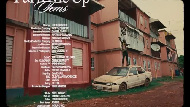 Tems - Turn Me Up | Photo 5