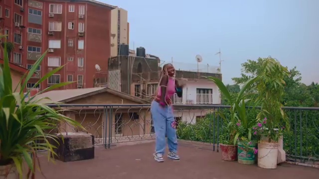 TitoM - Tshwala Bam (Remix) ft Burna Boy, Yuppe, S.N.E | Photo 2