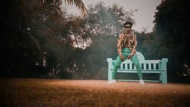 Malcolm Nuna - Money Man (Remix) ft Kuami Eugene | Photo 5