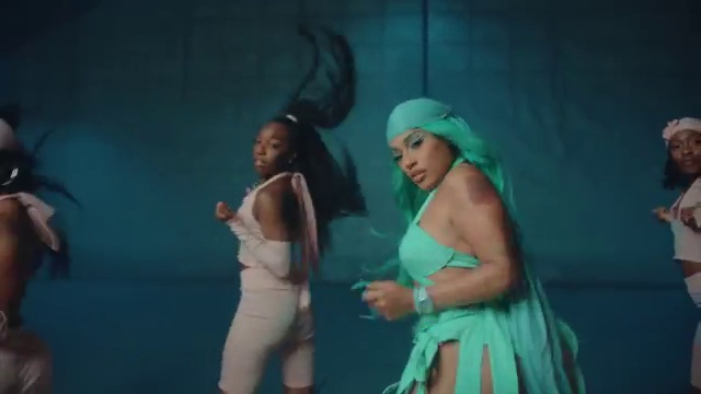 Stefflon Don - Dip ft Ms Banks | Photo 3