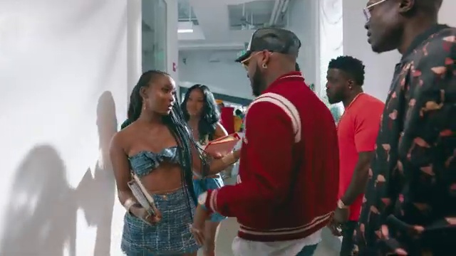 Davido - Shopping Spree ft Chris Brown, Young Thug