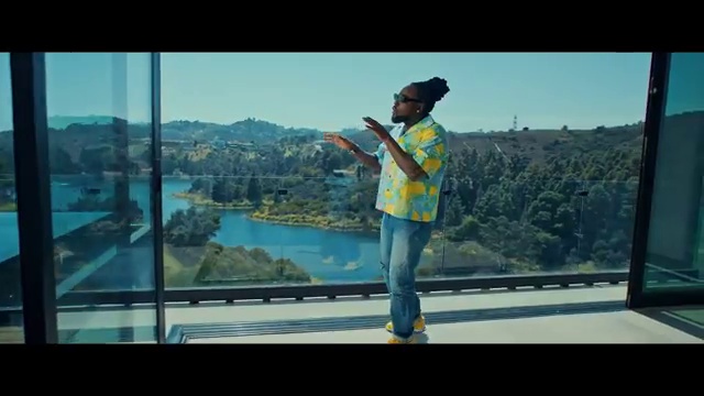Wale - Angles ft Chris Brown | Photo 2
