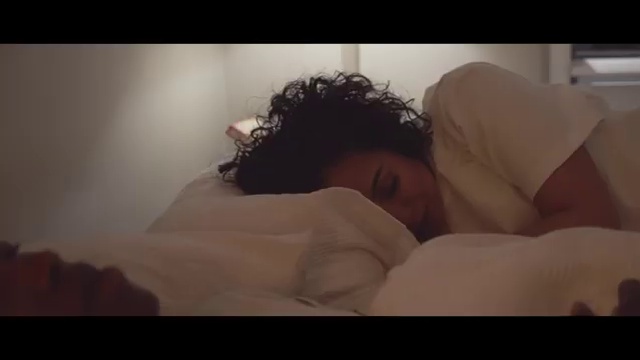Rowlene - Sunday Morning ft Manana | Photo 2