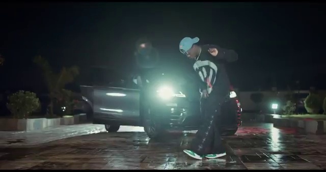 Yaw Tog - Fake Ex | Photo 4