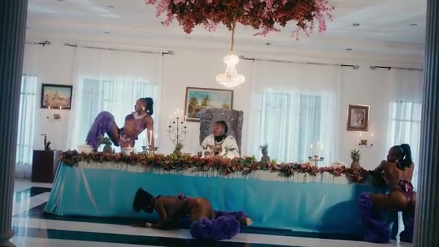 Naira Marley - Coming ft Busiswa | Photo 2