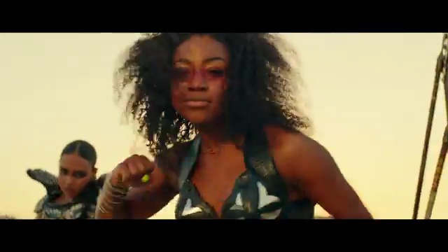 Shenseea - Run Run | Photo 2