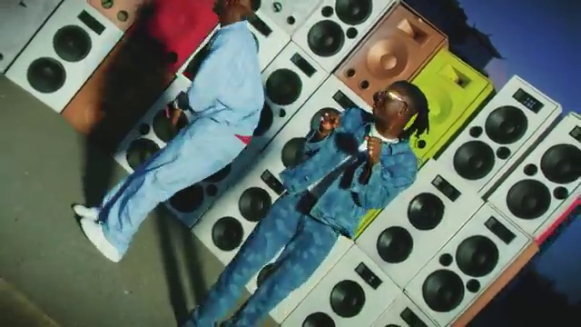 Stonebwoy - Critical ft Zlatan