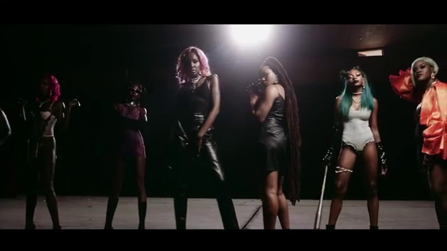 Seyi Shay - Pempe ft Yemi Alade | Photo 3