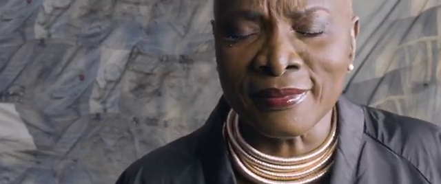 Angelique Kidjo - Africa One Of A Kind ft Mr Eazi, Salif Keita | Photo 2