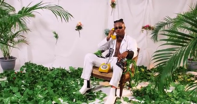 Kelvyn Boy - Visa (Remix) ft Kwesi Arthur, Joey B | Photo 2