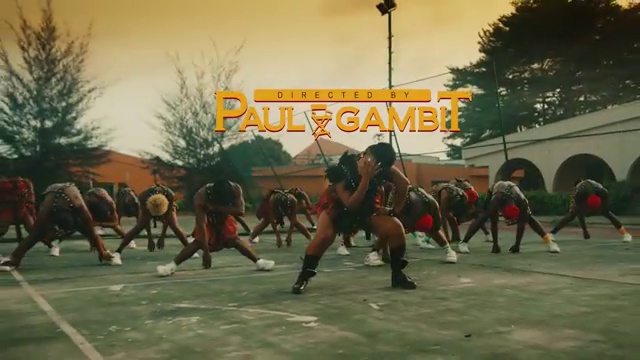 Yemi Alade - Dancina | Photo 5