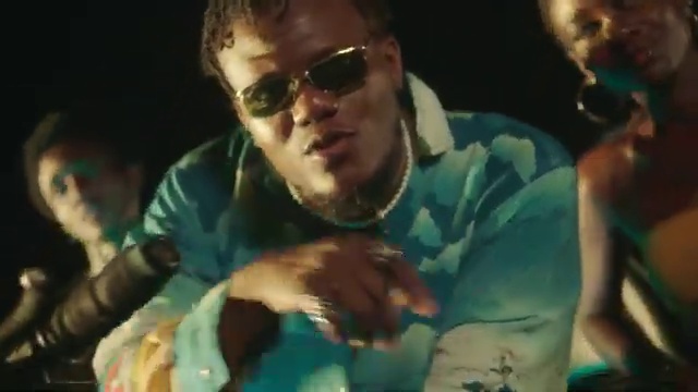 Pheelz - Somebody | Photo 3