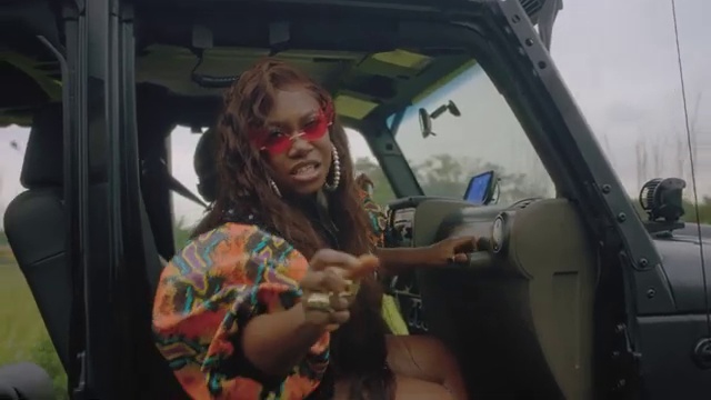 Niniola - Addicted | Photo 3
