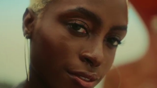 Otile Brown - Baby Go ft Kizz Daniel | Photo 5