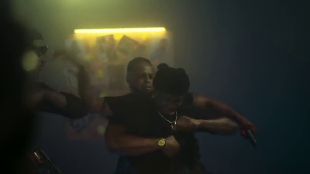 Bella Shmurda - Cash App ft Zlatan, Lincoln | Photo 3
