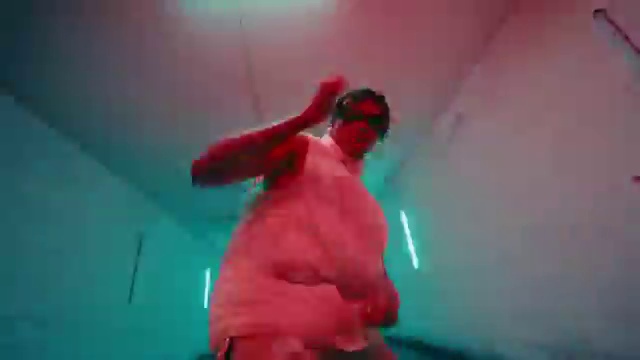Oxlade - Bad Boy ft Mayorkun | Photo 3